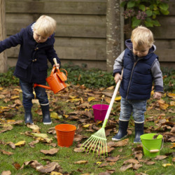 Râteau à feuilles pour enfant - 82 cm - Coloris aléatoire