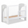 Lit pour bébé Nel Heart 3 hauteurs réglables - Blanc avec motif coeur décoratif- 120 x 60 cm