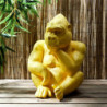 Statuette de gorille décorative en magnesia - Jaune - H 54 cm