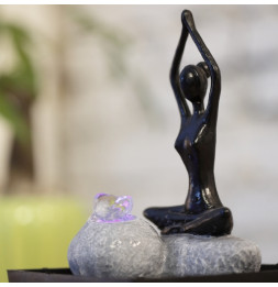 Fontaine Feng Shui Yoga 2 - L 12 x l 12 x H 17 cm - Polyrésine